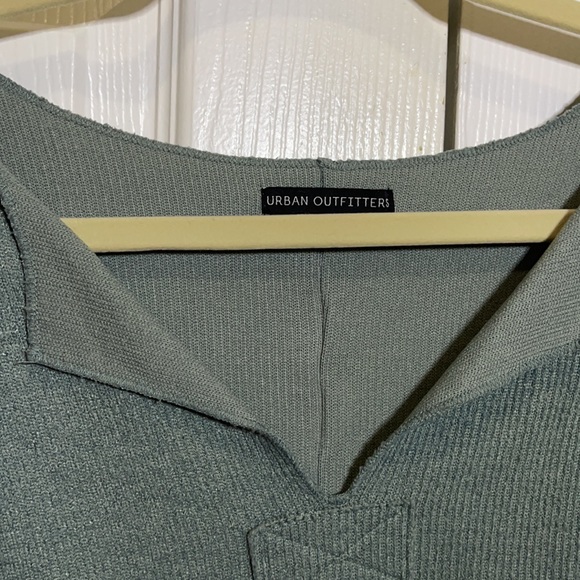 Teal V neck sweater - Picture 2 of 3